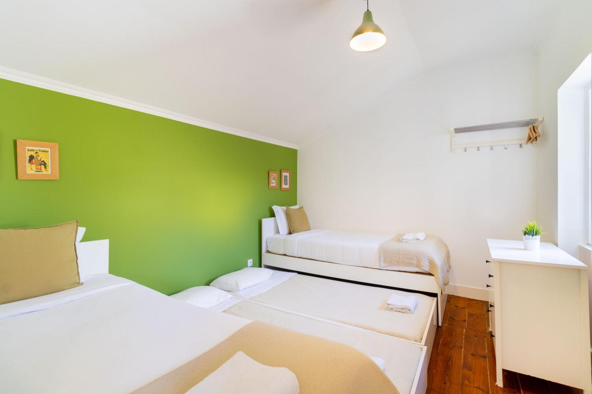 Inglaterra By Central Hill Apartments Lisbon Bilik gambar
